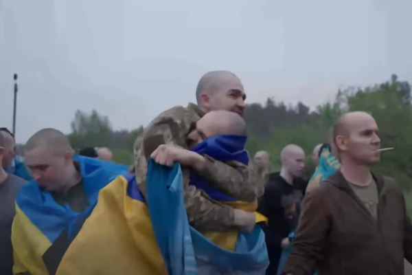 Восьмеро захисників із Черкащини повернулися додому після полону