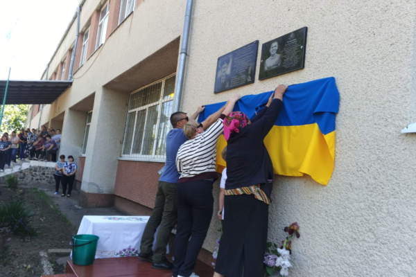 На Черкащині відкрили меморіальні дошки трьом полеглим українським військовим