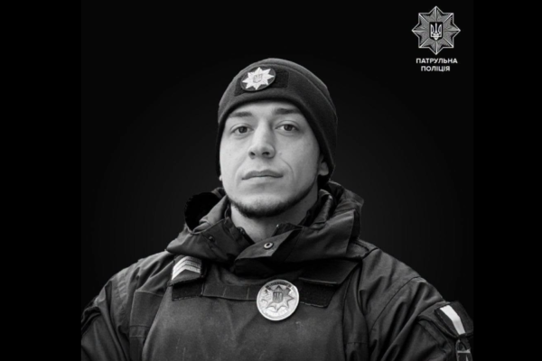 У Черкасах помер 26-річний поліцейський роти ТОР, який потрапив у ДТП на мотоциклі