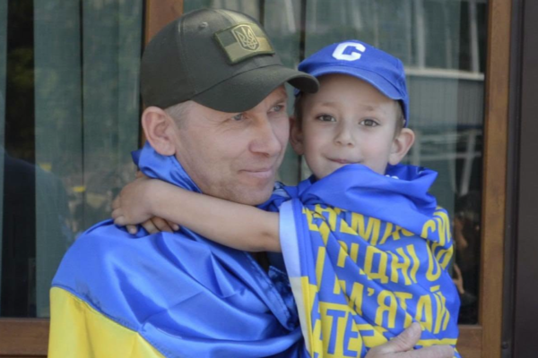 На Звенигородщині зустріли військового, який провів у російському полоні три роки