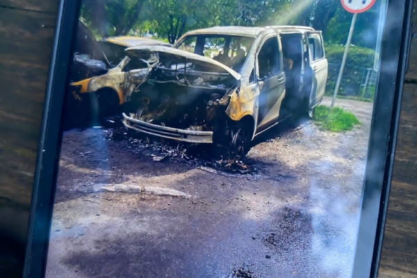 У Черкасах затримали 20-річного чоловіка, який підпалив три автівки на замовлення (ФОТО)