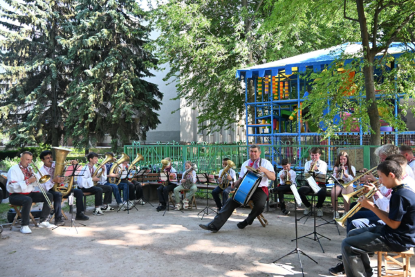 Громада на Черкащині присвятила День міста збору коштів для військових