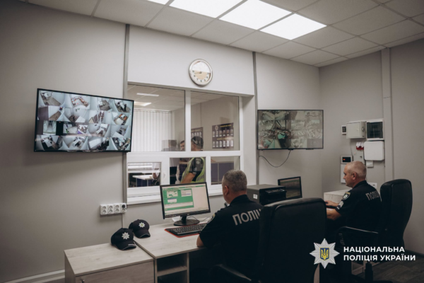 У Золотоноші запрацювала система відеофіксації, яка документує перебування затриманих у поліції