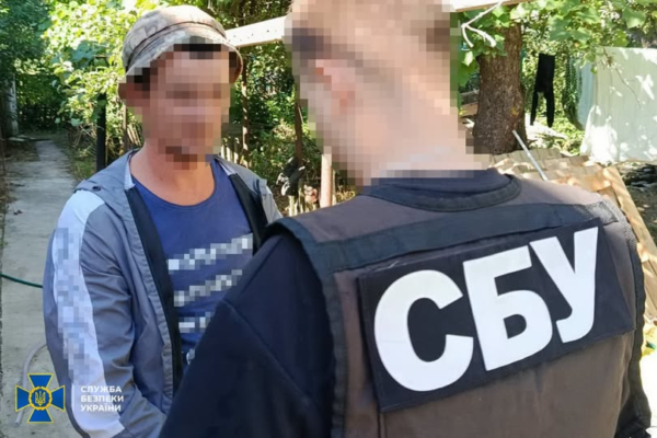 На Черкащині затримали блогера, який на стрімах у TikTok повідомляв про місця роздачі повісток
