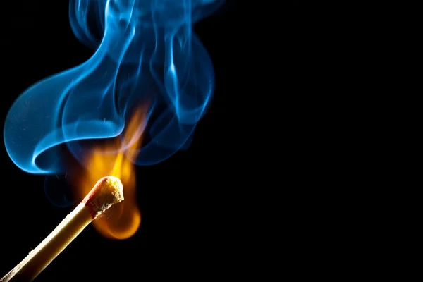 У Черкасах судили чоловіка, який підпалив банк за вказівкою псевдопрацівника СБУ