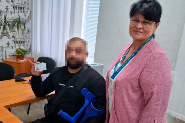У Корсунь-Шевченківському пораненому військовому допомогли отримати ID-картку