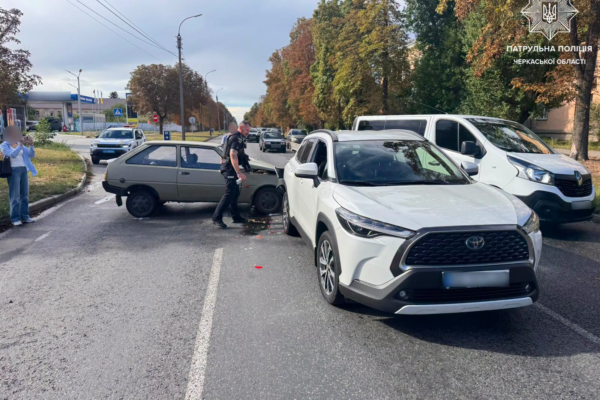 У Черкасах п’яний водій «Таврії» врізався в Toyota (ФОТО)