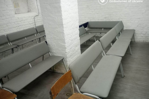 У черкаському ФІМЛІ перевірили укриття: Які недоліки виявили