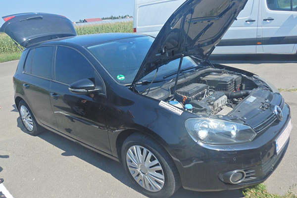 У Корсунь-Шевченківському хотіли зареєструвати Volkswagen зі знищеним номером двигуна