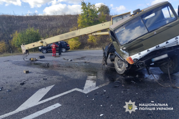 Водія автокрана, який спричинив смертельне ДТП на Уманщині, затримали