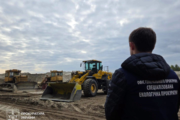 На Черкащині незаконно видобули піску на понад 58 мільйонів гривень збитків (ФОТО)