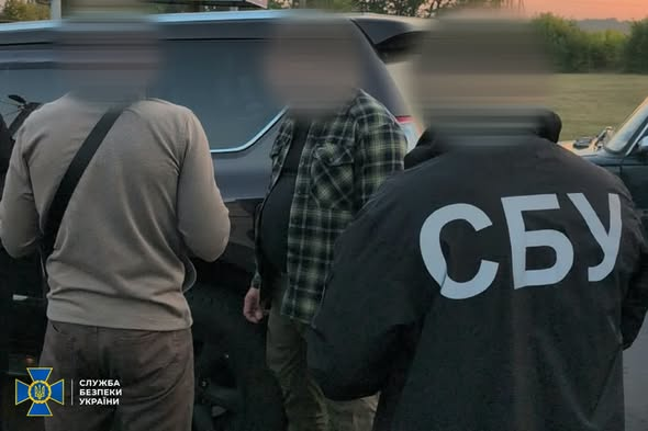 Колишнього суддю з Черкащини підозрюють у вимаганні «відкатів» за будівництво об’єкта для ЗСУ