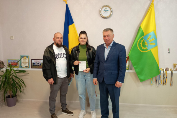 У Багачеве родина учасника бойових дій отримала чотирикімнатну квартиру